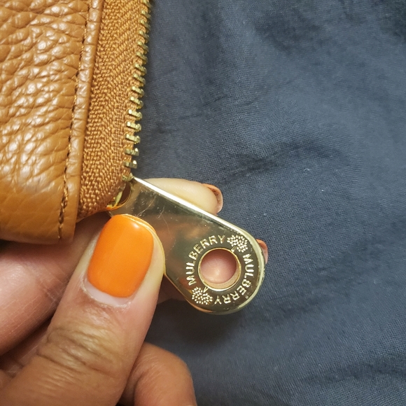 Traveling Mulberry leather Wallet - Picture 5 of 6